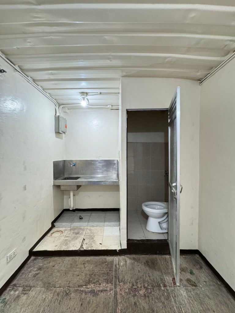 For rent Commercial Residential